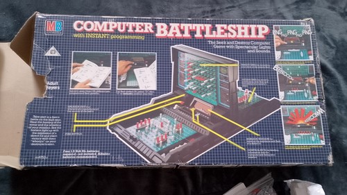 Vintage computer battleship - battleship, mb